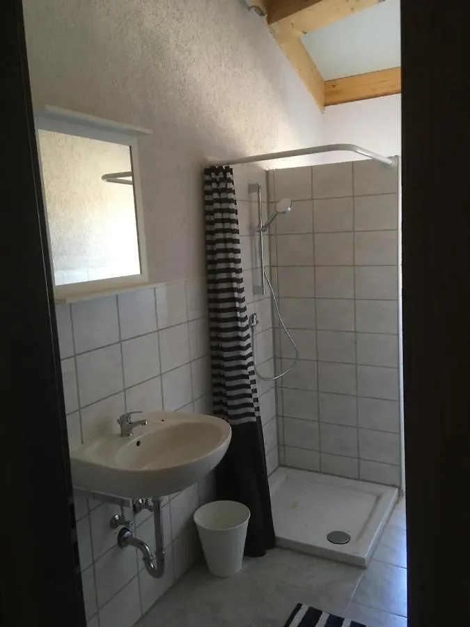 5 Points Rooms For Rent Niederrieden