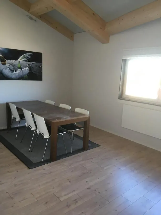 5 Points Rooms For Rent Niederrieden Niemcy